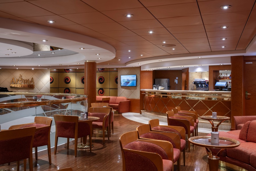 MSC Cruises MSC Opera Aroma Coffee Bar 1 ©MSC Rights - Ivan Sarfatti.jpg
